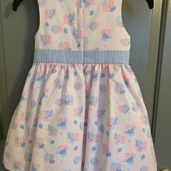 Beautiful Easter dress - Picture 2 of 4
